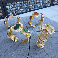 Load image into Gallery viewer, Shama Handcuff
