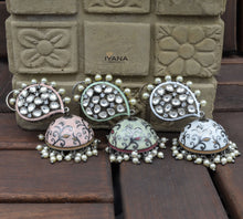 Load image into Gallery viewer, Hoor Jhumkas

