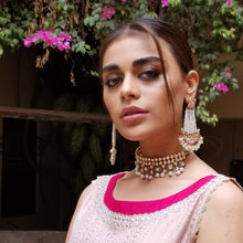 Load image into Gallery viewer, Pearl Kundan Necklace Set
