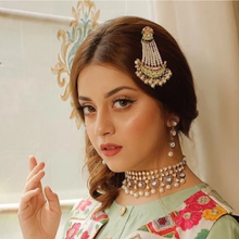 Load image into Gallery viewer, Pearl Kundan Necklace Set
