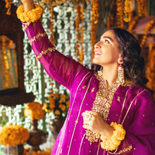 Load image into Gallery viewer, Sitara Chandelier Jhumkas
