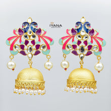 Load image into Gallery viewer, Taraash Jhumkas
