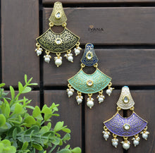 Load image into Gallery viewer, Naina Baalis
